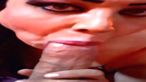 Amature shemale gets banged by the guy and rides him hard