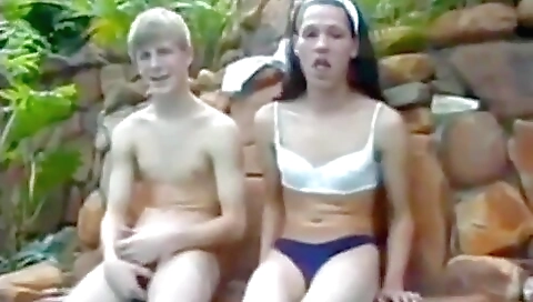 Busty vintage teen wants to fuck her boyfriend in her mouth