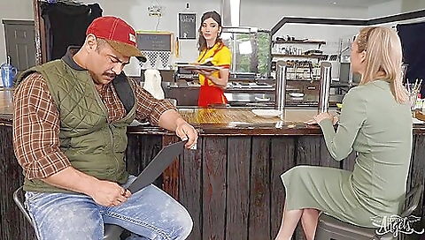 Latina girl gets fucked by her boyfriend and the waitress